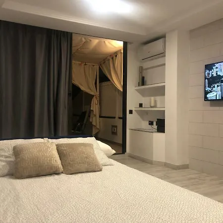 Magui's Place Apartment *