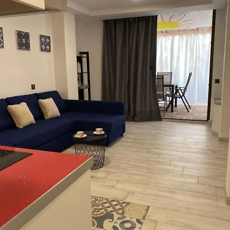 Magui's Place Apartment *